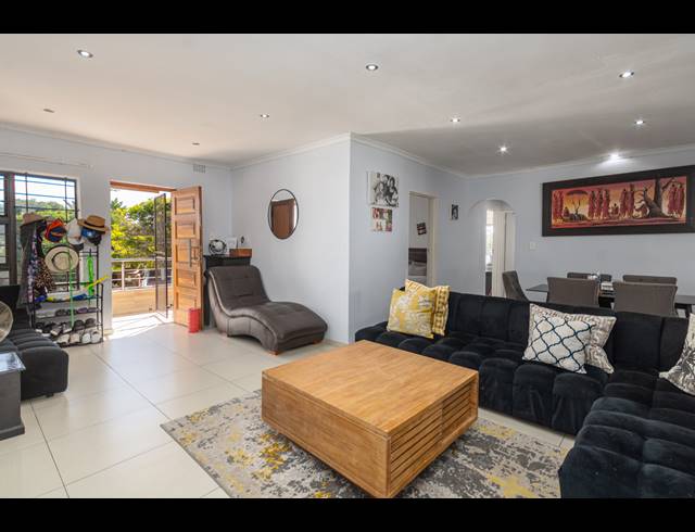 3 BEDROOM FREESTANDING RENTED IN VAN RIEBEECKSTRAND